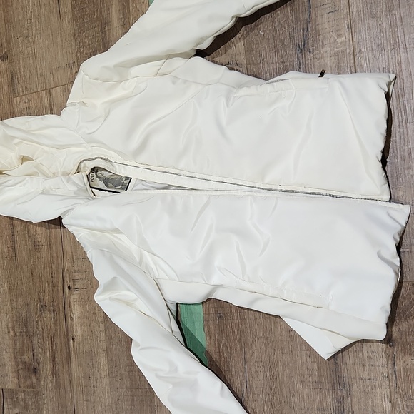 Jacket - Picture 3 of 6